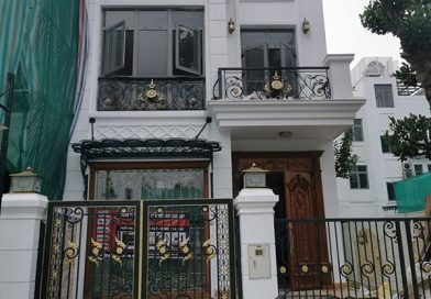 Báo giá làm lan can, ban công sắt, inox tại Tây Hồ 2026 theo mét vuông trọn gói