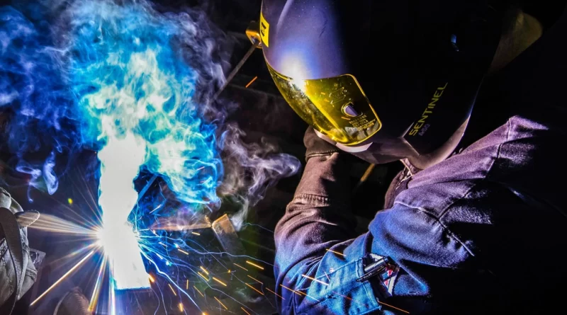 Thợ cơ khí hàn xì, sắt, inox giá rẻ tại Hà Nội Trung Nguyễn 0976510982, Thợ có sẵn đi làm ngay