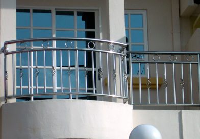 Báo giá làm lan can, ban công sắt, inox tại Ba Đình 2026 theo mét vuông trọn gói